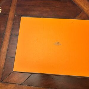 Hermes Orange Box